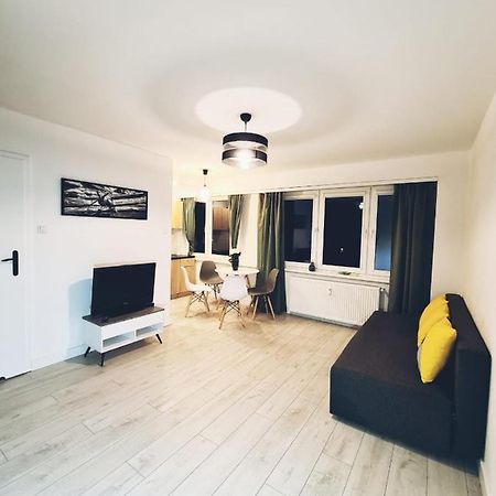 Apartament Parkowy Mragowoアパートメント エクステリア 写真